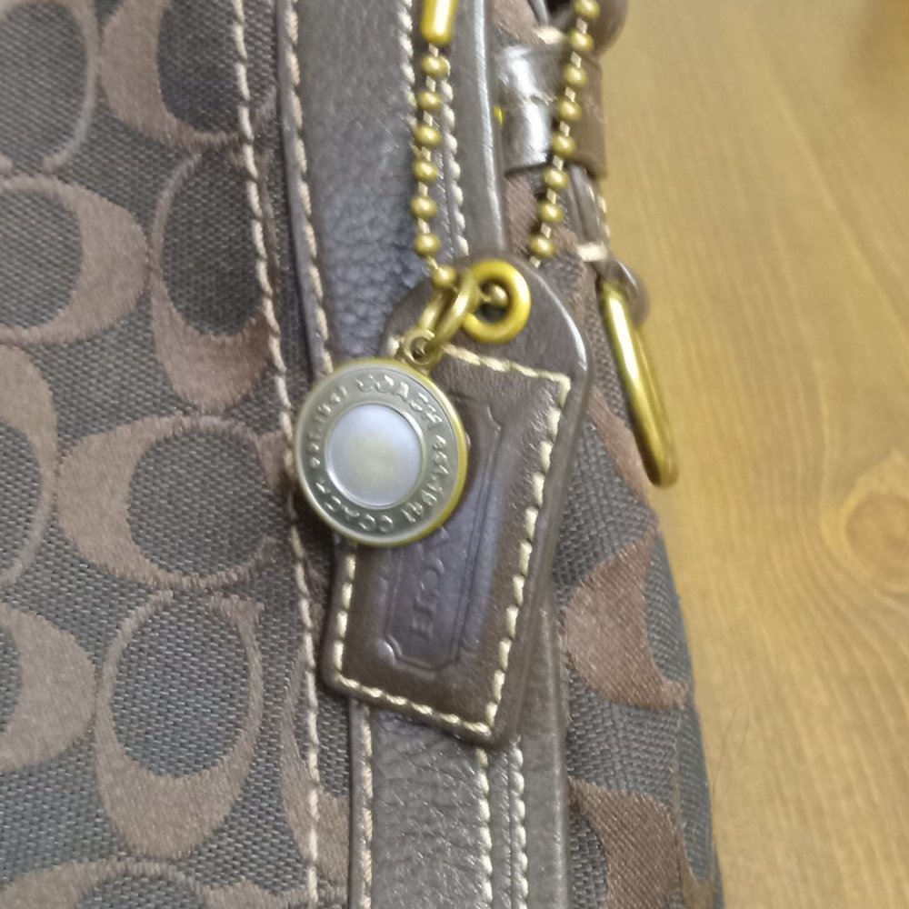 Coach handbag - Picture 3 of 8